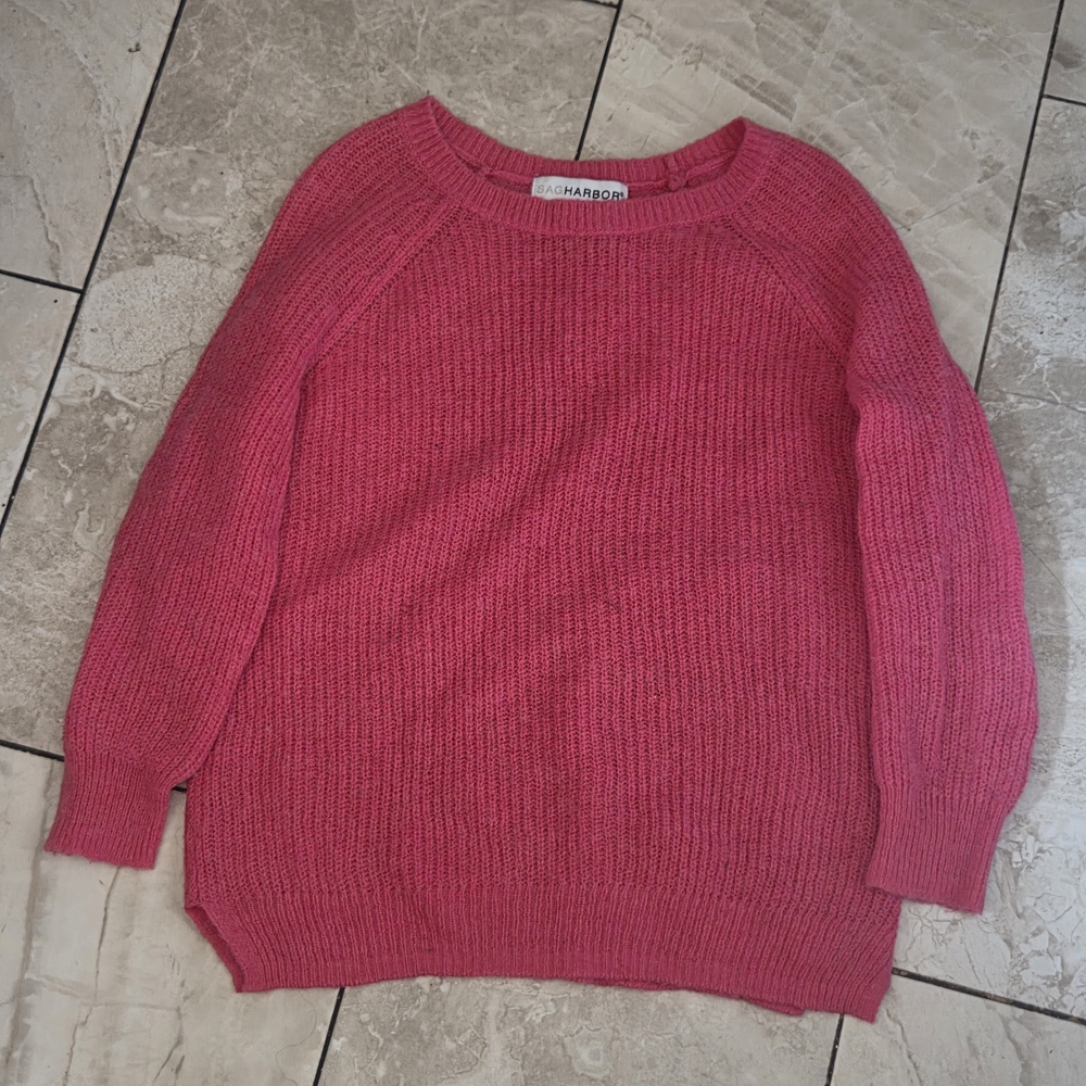 Sag Harbor Vibrant Pink Crew Neck Sweater